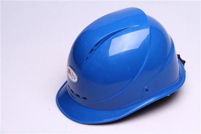 電纜線路敷設(shè)，安全帽不可少——勞來斯安全防護裝備為您保駕護航